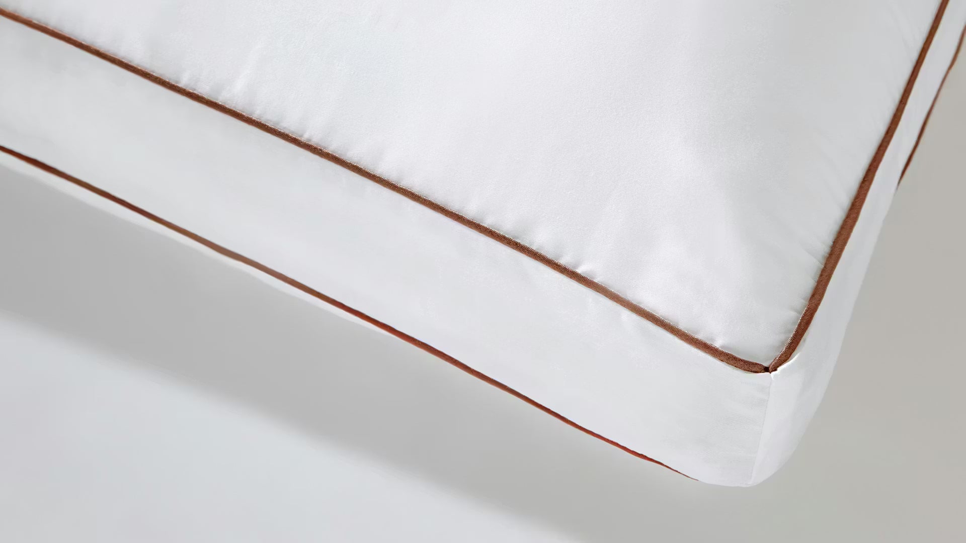 Saatva Latex Pillow